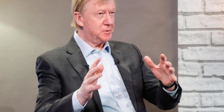 No a guerra Ucraina, inviato clima Russia si dimette: chi è Chubais