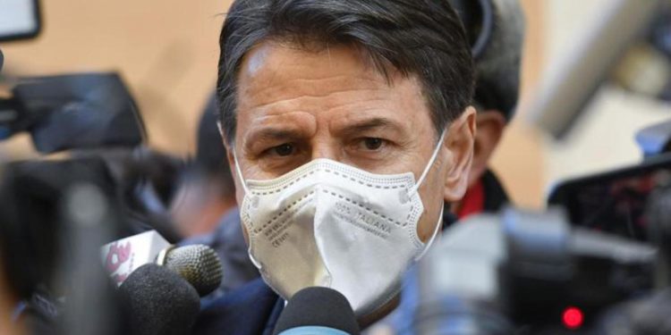 M5S, Conte: “Se voto su di me risicato pronto a lasciare”
