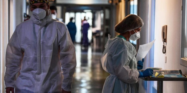 Covid oggi Emilia Romagna, 2.910 contagi e 12 morti: bollettino 11 marzo