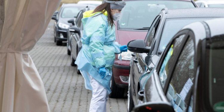 Covid oggi Campania, 5mila contagi e 6 morti: bollettino 11 marzo