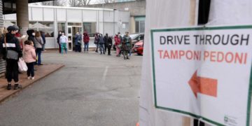 Covid oggi Italia, bollettino Protezione Civile e contagi regioni 14 marzo