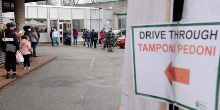 Covid oggi Italia, bollettino Protezione Civile e contagi regioni 14 marzo