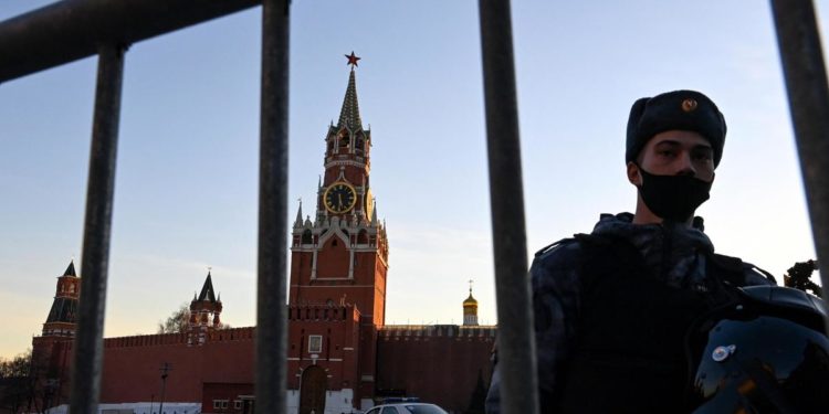 Guerra Ucraina-Russia, Mosca avverte: “Rischio incidenti con Nato”