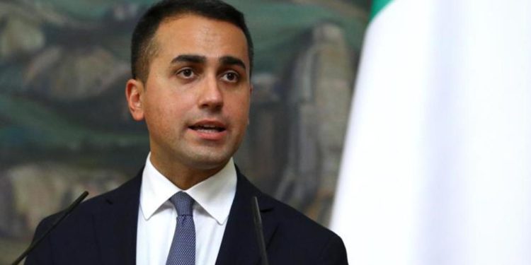 Ucraina, Di Maio: “I nostri soldati non devono andare in guerra”