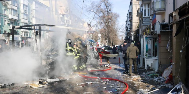 Guerra Ucraina-Russia, italiano a Donetsk: “Io via? Non siamo turisti”