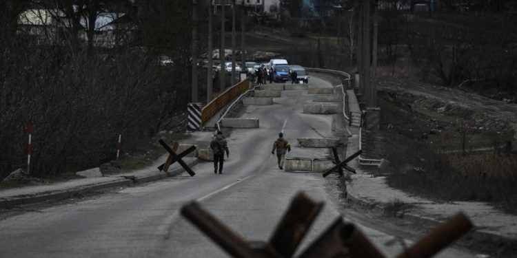 Guerra Ucraina-Russia, uccisi 10 civili in coda per pane a Chernihiv