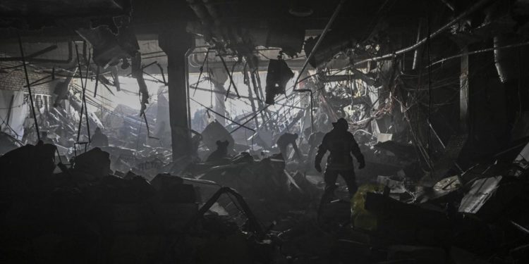 Guerra Ucraina-Russia, Kiev contro Budapest: “Mosca continuerà verso occidente”