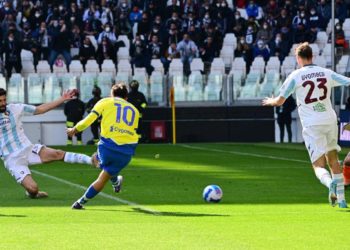 Juve-Salernitana 2-0, gol di Dybala e Vlahovic