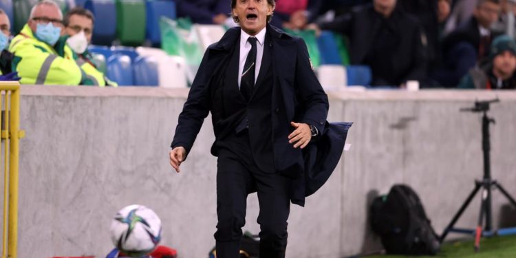 Italia fuori dai Mondiali, Mancini resta o lascia? “Tempo per riflettere”