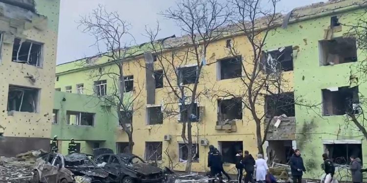 Guerra Ucraina-Russia, partorisce donna simbolo ospedale Mariupol