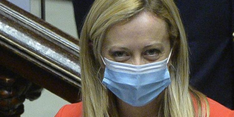 Sondaggi politici: Fratelli d’Italia resta primo partito, Lega ancora in calo