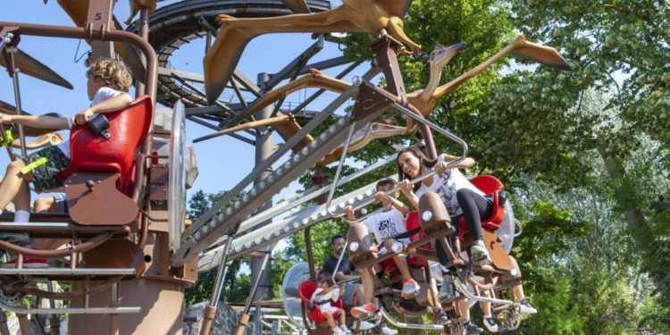 Mirabilandia, il 2 e 3 aprile famiglie ucraine ospiti del parco