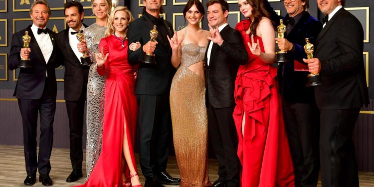 Oscar 2022, ‘Coda’ miglior film. Italia a mani vuote