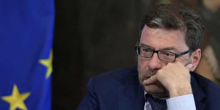 Guerra Ucraina-Russia, Giorgetti: “A rischio obiettivi Pnrr”