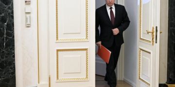 Guerra Ucraina, Putin: “Occidente vuole cancellare la Russia”