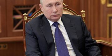 Putin malato? Minelli: “Ipotesi rabbia da steroidi”