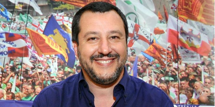 Citofonata Salvini a Bologna, giudice archivia