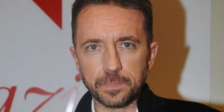 Scanzi e caso vaccino: “Ora mi devono chiedere tutti scusa”