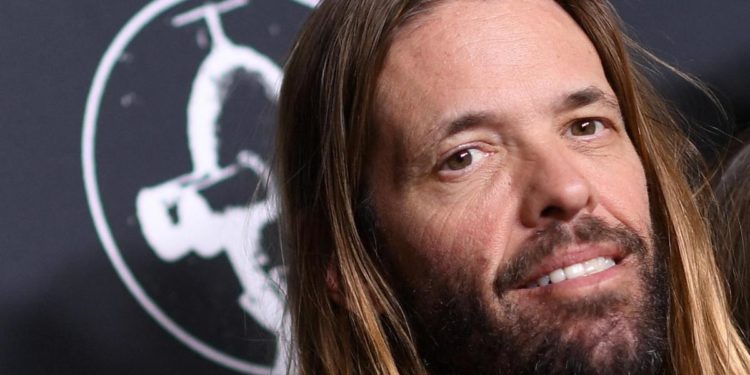 Morto a 50 anni Taylor Hawkins, batterista dei Foo Fighters