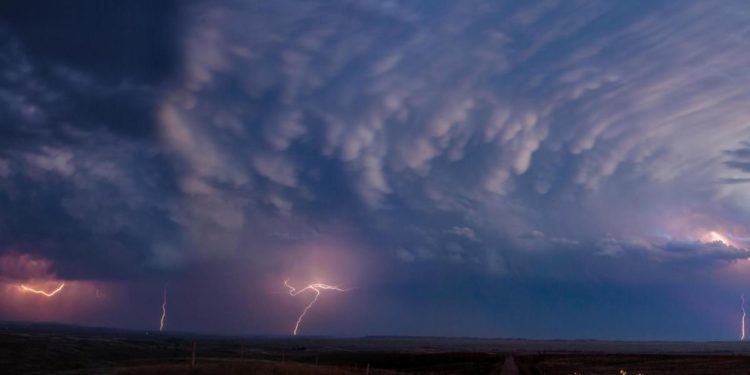 Usa, potente tornado in Iowa: 6 morti tra cui due bambini