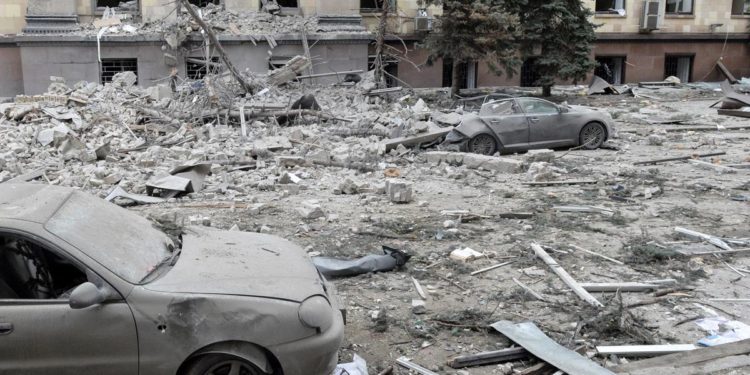 Guerra Ucraina-Russia, Mosca: “Pausa per evacuare civili”