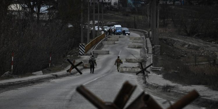 Guerra Ucraina-Russia, Kiev: “Anche Italia tra i Paesi garanti”