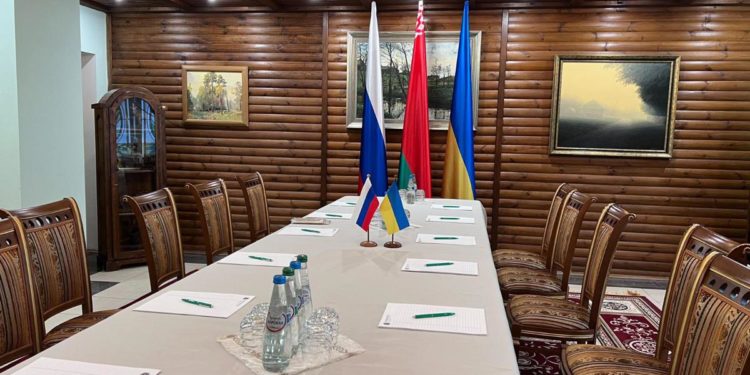 Ucraina-Russia, mediatore Mosca: “Posizioni vicine su neutralità”