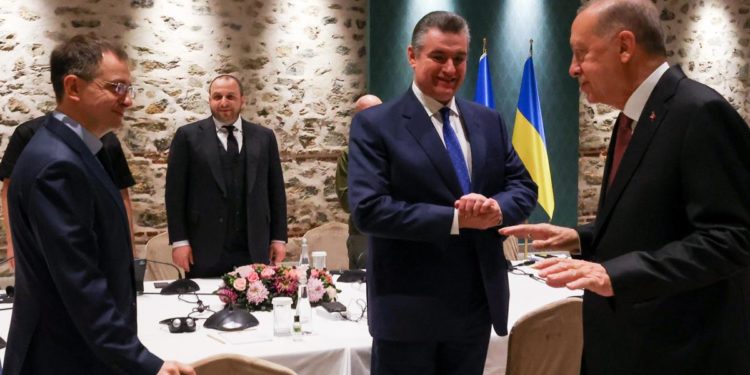 Negoziati Ucraina-Russia, Mosca: “Colloqui costruttivi”