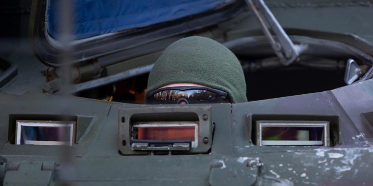 Guerra Ucraina-Russia, fonti Usa: “Bloccata colonna Mosca verso Kiev”