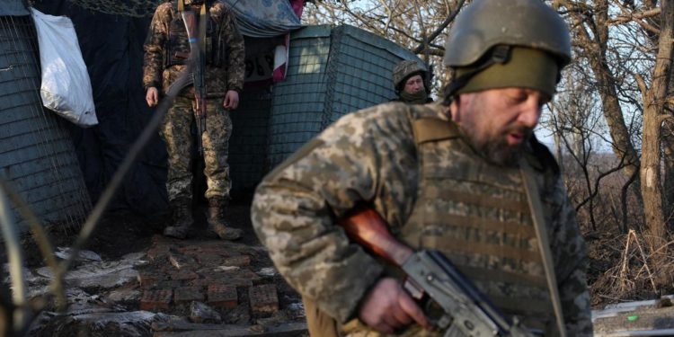 Guerra Ucraina, italiano verso Mariupol con milizie Donetsk: “Sarà bagno di sangue”