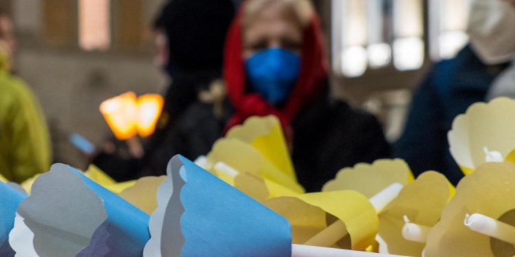 Guerra Ucraina, Il Foglio: “Ecco 17 punti bozza in discussione nei negoziati con Russia”