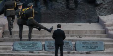 Guerra Ucraina, Zelensky: “Russia vuole cancellarci”