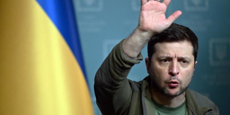 Ucraina-Russia, Zelensky parlerà in video alle Camere il 22 marzo