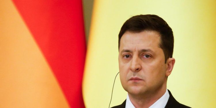 Ucraina-Russia, Zelensky: “Chi pensa che abbiamo paura non ci conosce”