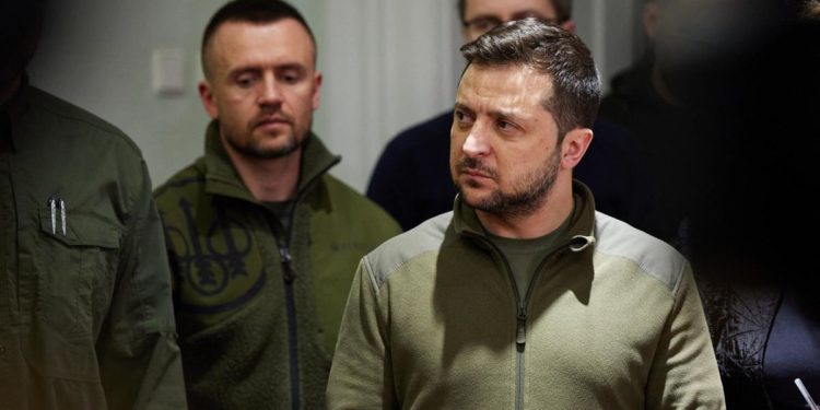 Guerra Ucraina, Zelensky: “Negoziati con Russia difficili ma continuiamo”
