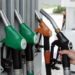 Prezzo benzina e gasolio in calo oggi, quanto cosano