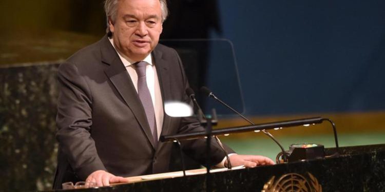 Guerra Ucraina-Russia, Kiev critica la visita di Guterres a Mosca