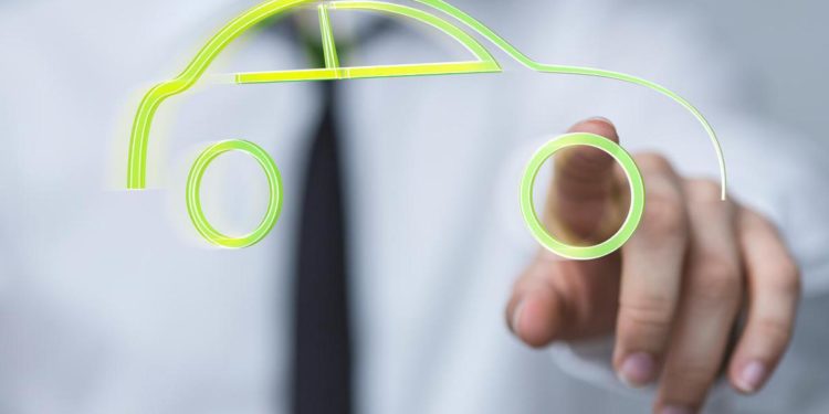 Lombardia, assessore Guidesi: “Non solo elettrico, serve neutralità tecnologica”