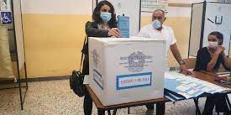 Centrodestra incassa election day ma vuole voto anche lunedì