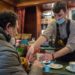 Mascherine al chiuso 1 maggio, cosa cambia in Italia