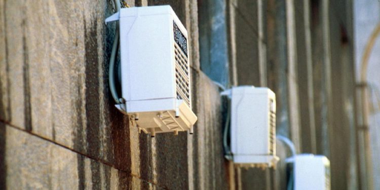 Condizionatori e riscaldamento, stretta e nuove regole da maggio