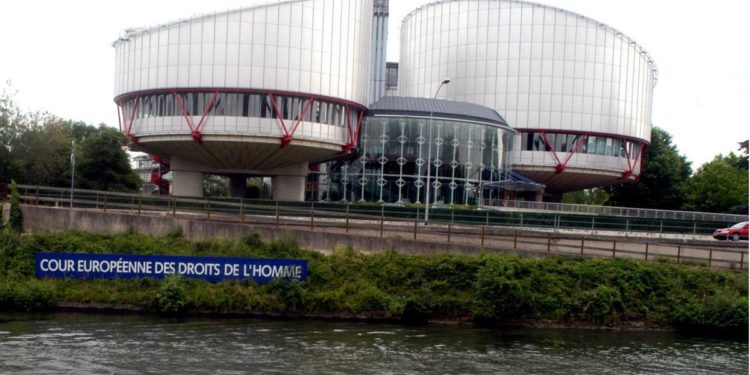 Violenza domestica, Strasburgo condanna Italia: “Non ha protetto vittime”