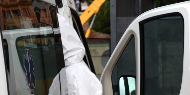 Covid oggi Calabria, 1.431 contagi e 13 morti: bollettino 11 aprile