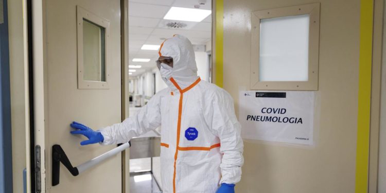 Covid oggi Italia, bollettino Protezione Civile e contagi regioni 5 aprile