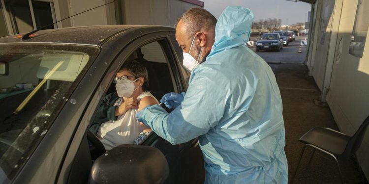 Covid oggi Italia, bollettino Protezione Civile e contagi regioni 1 aprile