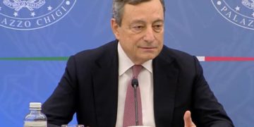Gas Russia, Draghi: “Oggi embargo non è sul tavolo”