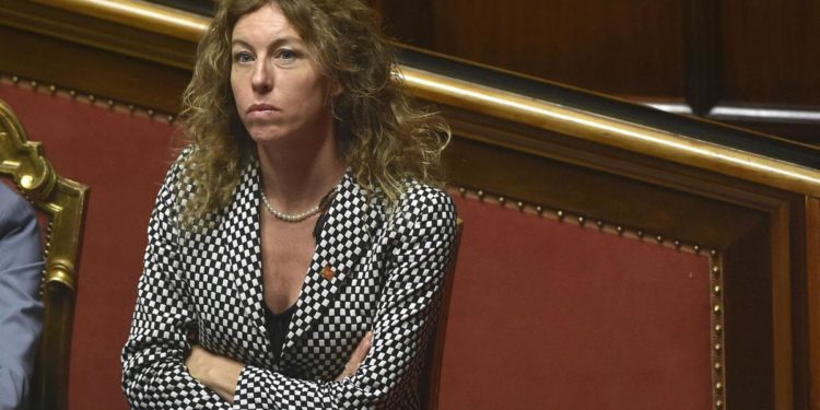 Disabili costretti a scendere da treno Genova-Milano, la condanna di Stefani