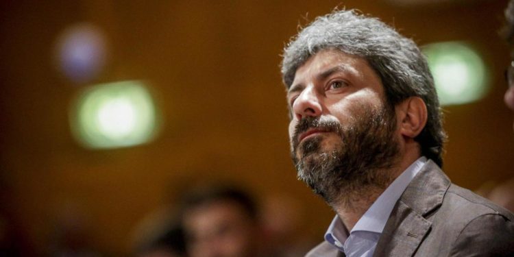 M5S, Fico: “Grillo e Conte? Rapporti ottimi, gioco di squadra costruttivo”