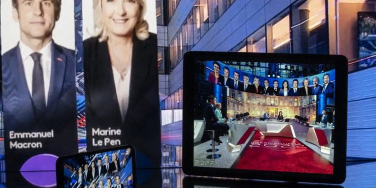 Elezioni presidenziali Francia 2022, risultati: Macron-Le Pen al ballottaggio