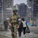 Guerra Ucraina, scaduto ultimatum Mariupol. Russia minaccia: “Sterminiamo tutti”